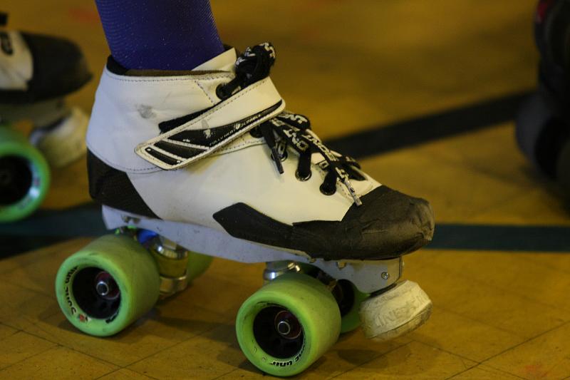 usa skate center roller skates