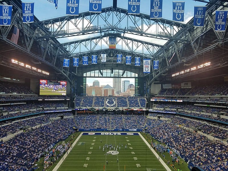 Lucas Oil Stadium to remove, replace controversial turf next year