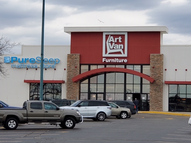 Art Van Furniture Corporation To Close Stores Nationwide 95 3 Mnc